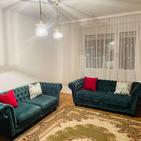 Pilgramgasse U4 - City Center Location Виена Екстериор снимка
